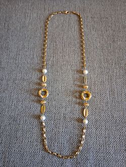 Vintage Faux Pearl Station Necklace