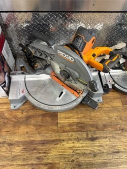 Rigid Miter Saw R4123