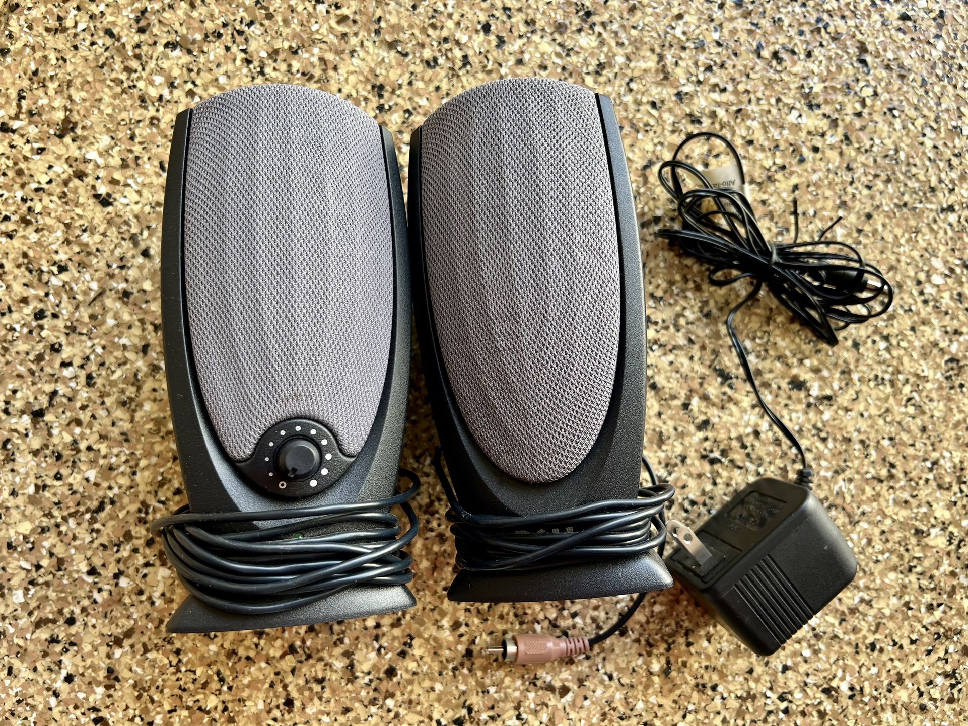 Dell A215 Multimedia 2.0 External Computer Speakers & AC Adapter
