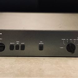 NAD 1240 Pre-Amplifier Vintage Stereo 1980’s Sound EXCELLENT Condition