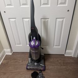 Bissell Vacuum With Cord 