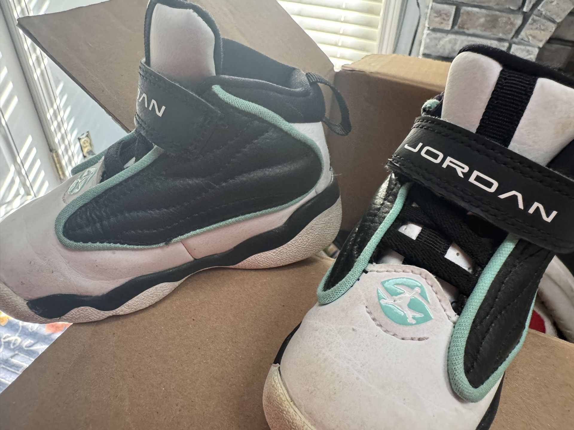 Size 5 C (Toddler) Nike Air Jordan high tops