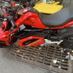E Bike 🏍 Con 2 Baterías De 72 Voltios Cómo Nueva 
