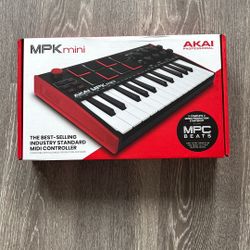 Also MPK mini (almost New)