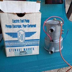 A New Stuart Warner Electric  Fuel Pump Part Number 82051