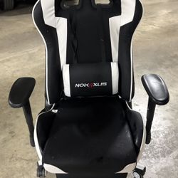 Nokaxus Gaming Chair 