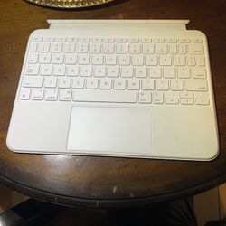 iPad  Keyboard (Apple)