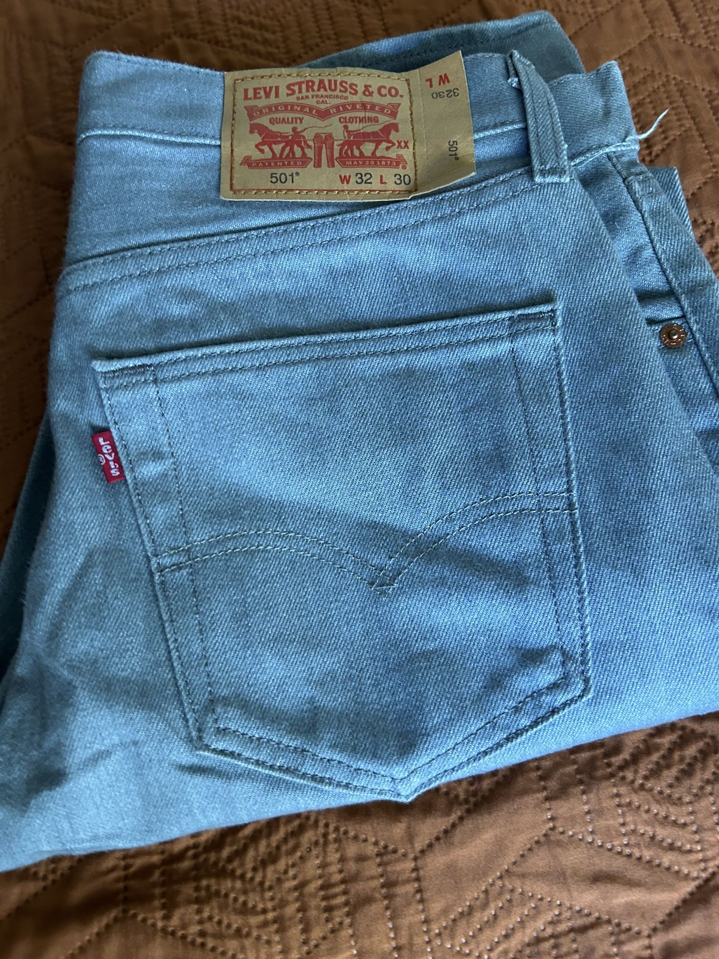 Grey Levi’s 501 Jeans