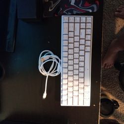 TOkB Gaming Keyboard 