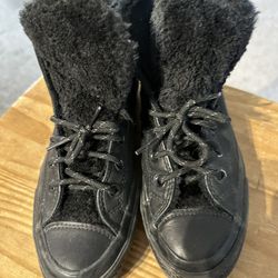 Leather Shelling-lined Black Converse High Top Size 6 