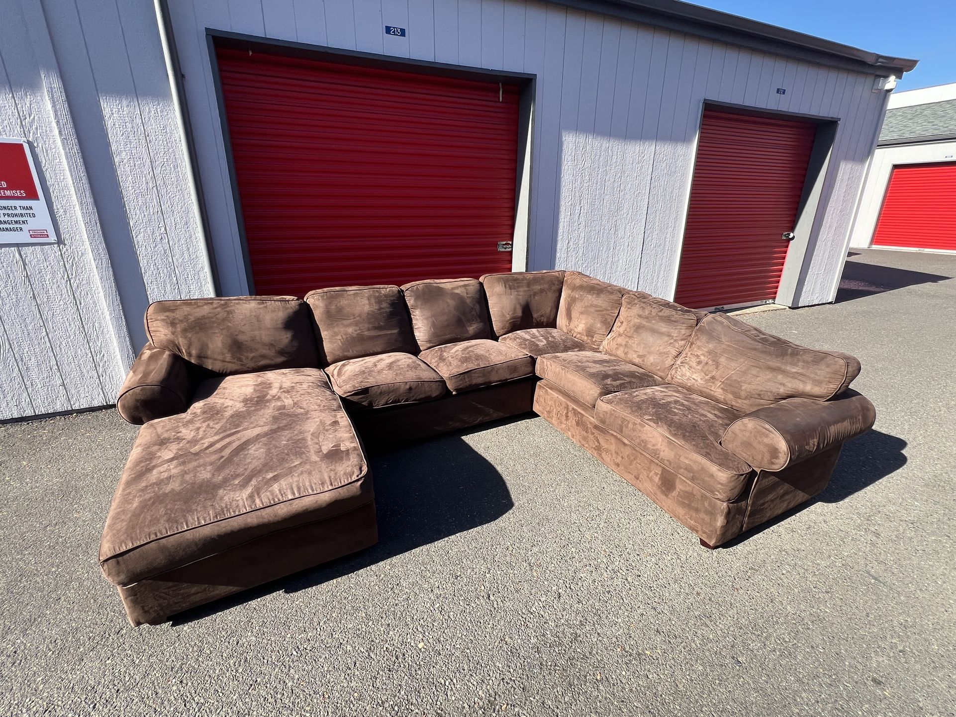 * Free Delivery *  3 Piece XL Sectional Sofa