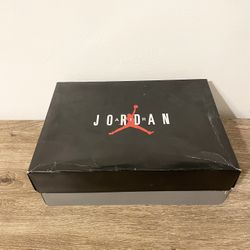 Jordan 11 Cherry size 9 mens