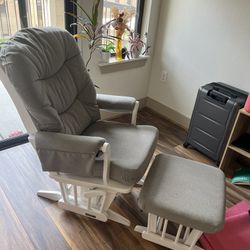 Breastfeeding Chair