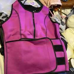 Zipper Waist Trainer XL Runs Small