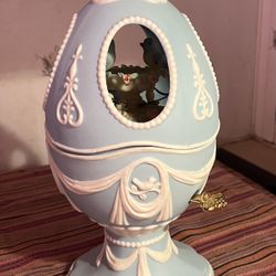 Vintage Avon Collectibles.