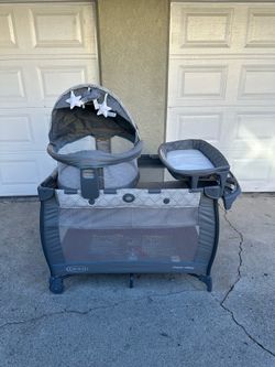 Graco play yard