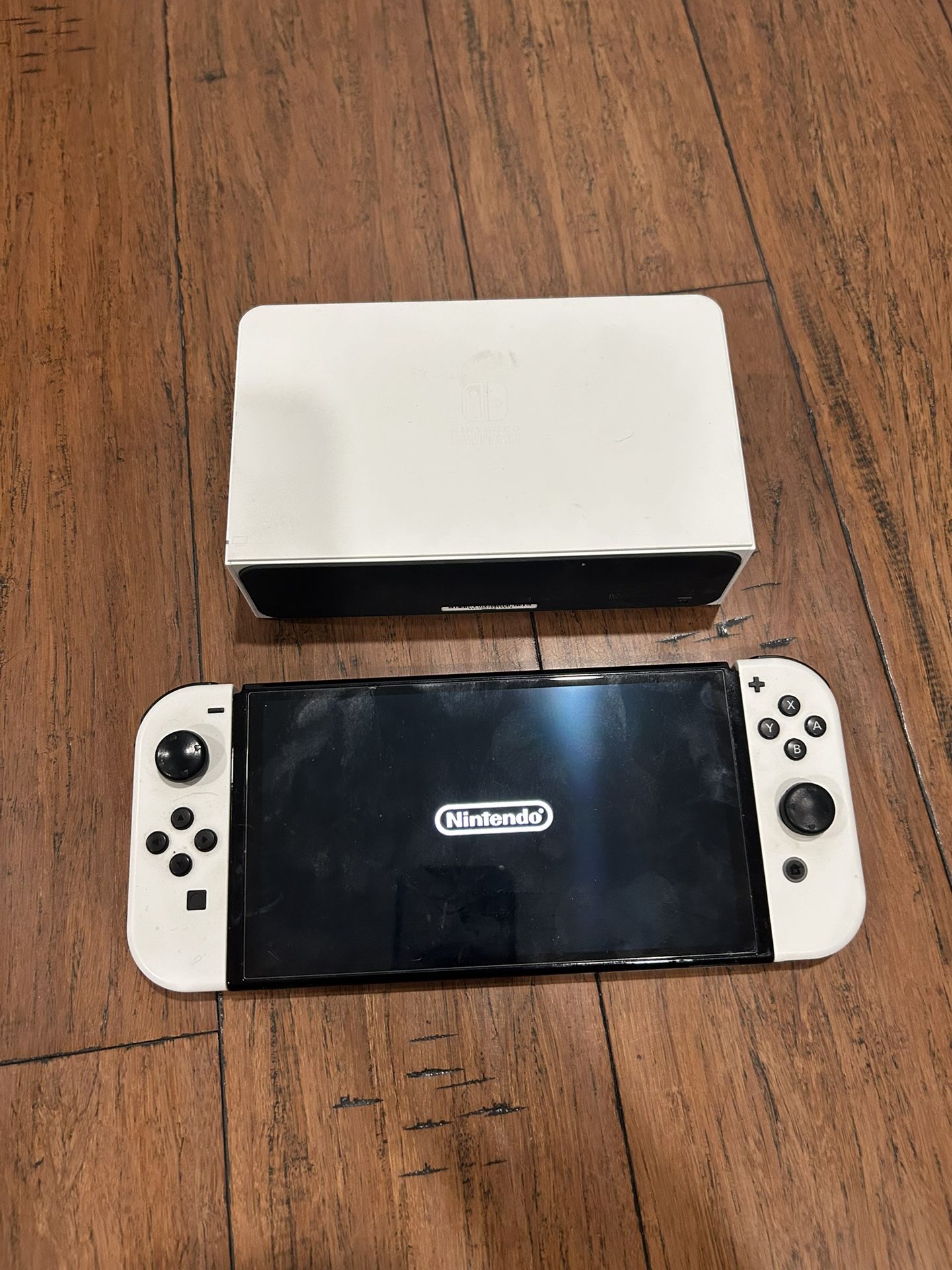 Nintendo Switch OLED + Accessories