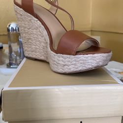 Micheal Kors Heels