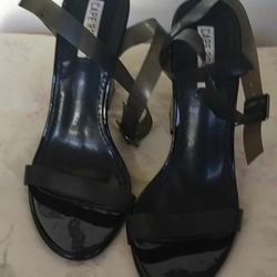 Shoes (8½ )🛎️