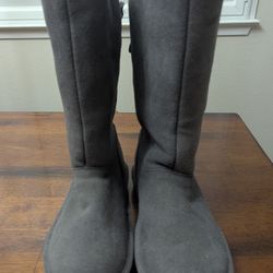 Size 6 BearPaws Boots 