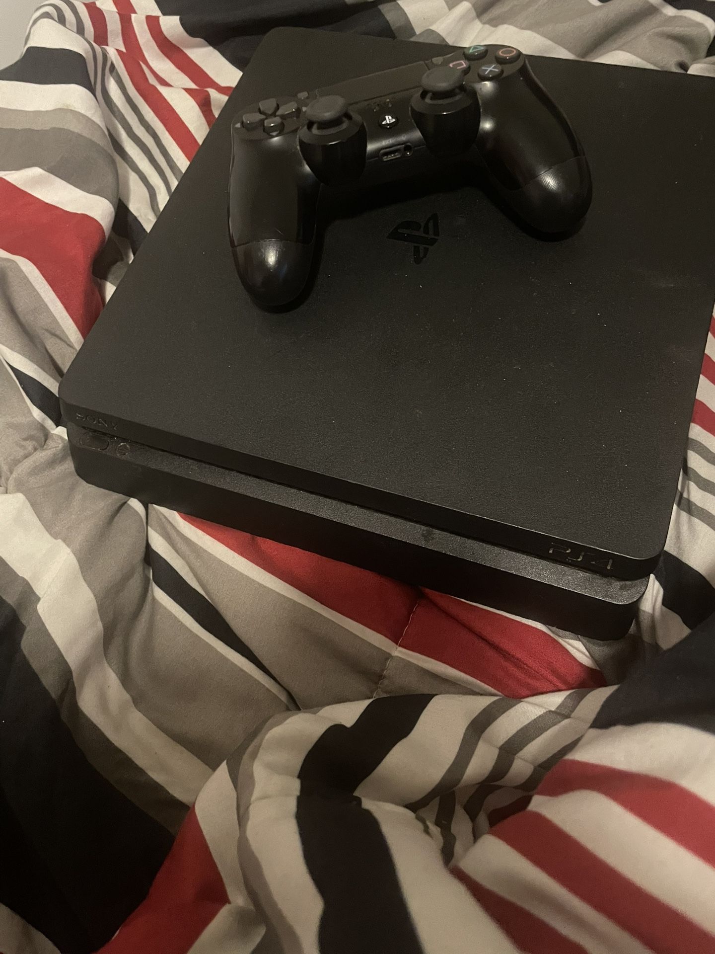 PS4