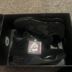 Black cats 4 size 8.