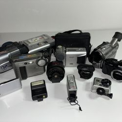 UNTESTED camera/camcorder Bundle