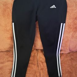 Adidas Capri Leggings Sz. M