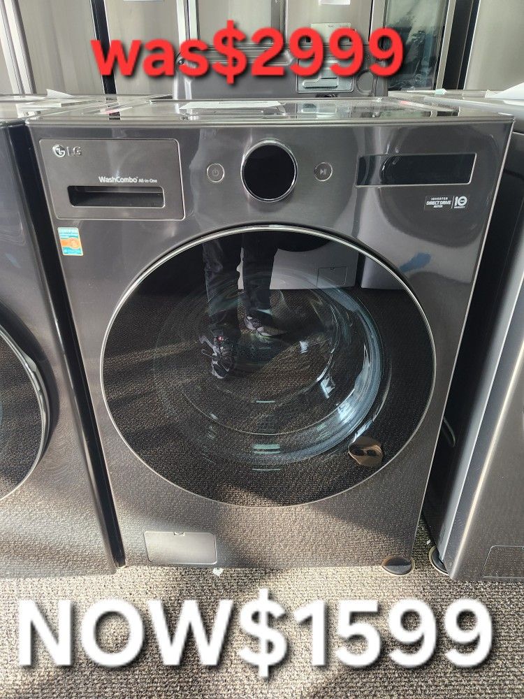 Ventless Washer/Dryer Combo LG
WashCombo ТМ All-in-One 5.0 cu. ft.
Mega Capacity with Inverter
HeatPump'M Technology and Direct
Drive Motor