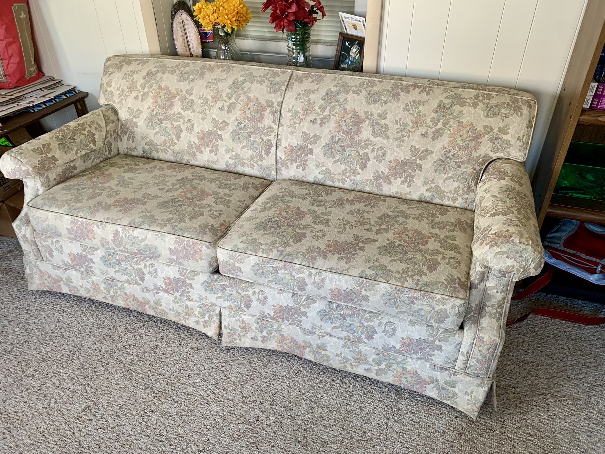 Genuine La-Z-Boy Floral Couch With Sleeper/ Like New