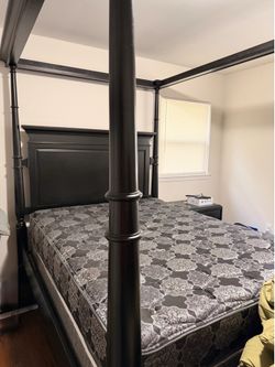 Queen bed Frame