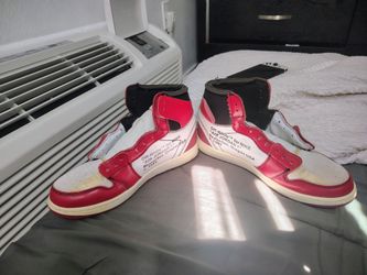 Chicago off whites