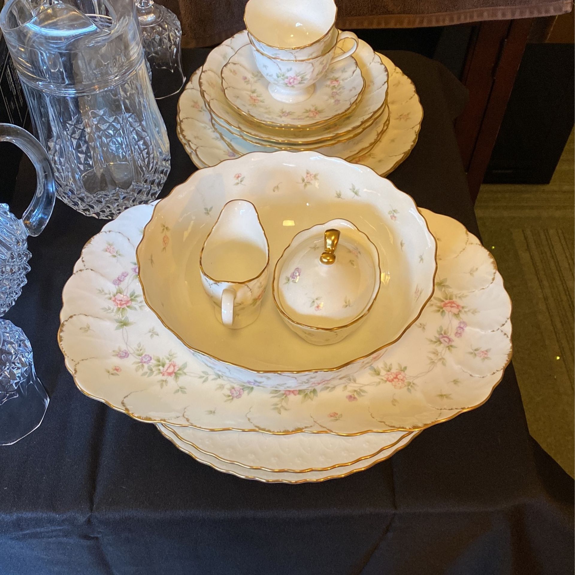 Mikasa Endearment 2 Set Of Dishes + 2 Cake Platters, Plate & Bowl