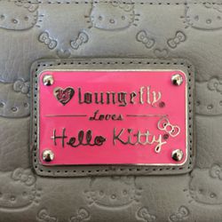 Lounge Fly Wallet  Hello Kitty 