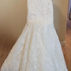 Origninal Enzoani Dakota Size 8 Wedding Dress With Rhinestones And Mermaid Tail. OBO