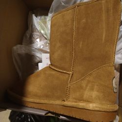 Tan Bear Paw Boots
