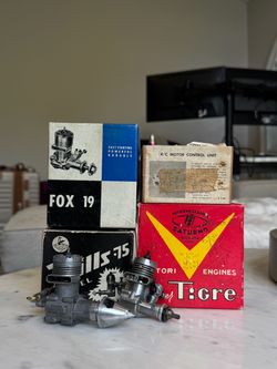 Vintage Model Airplane Engine Lot - Super Tigre, Mills Diesel, Fox 19