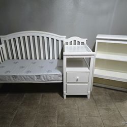 Baby Crib With Changing Table