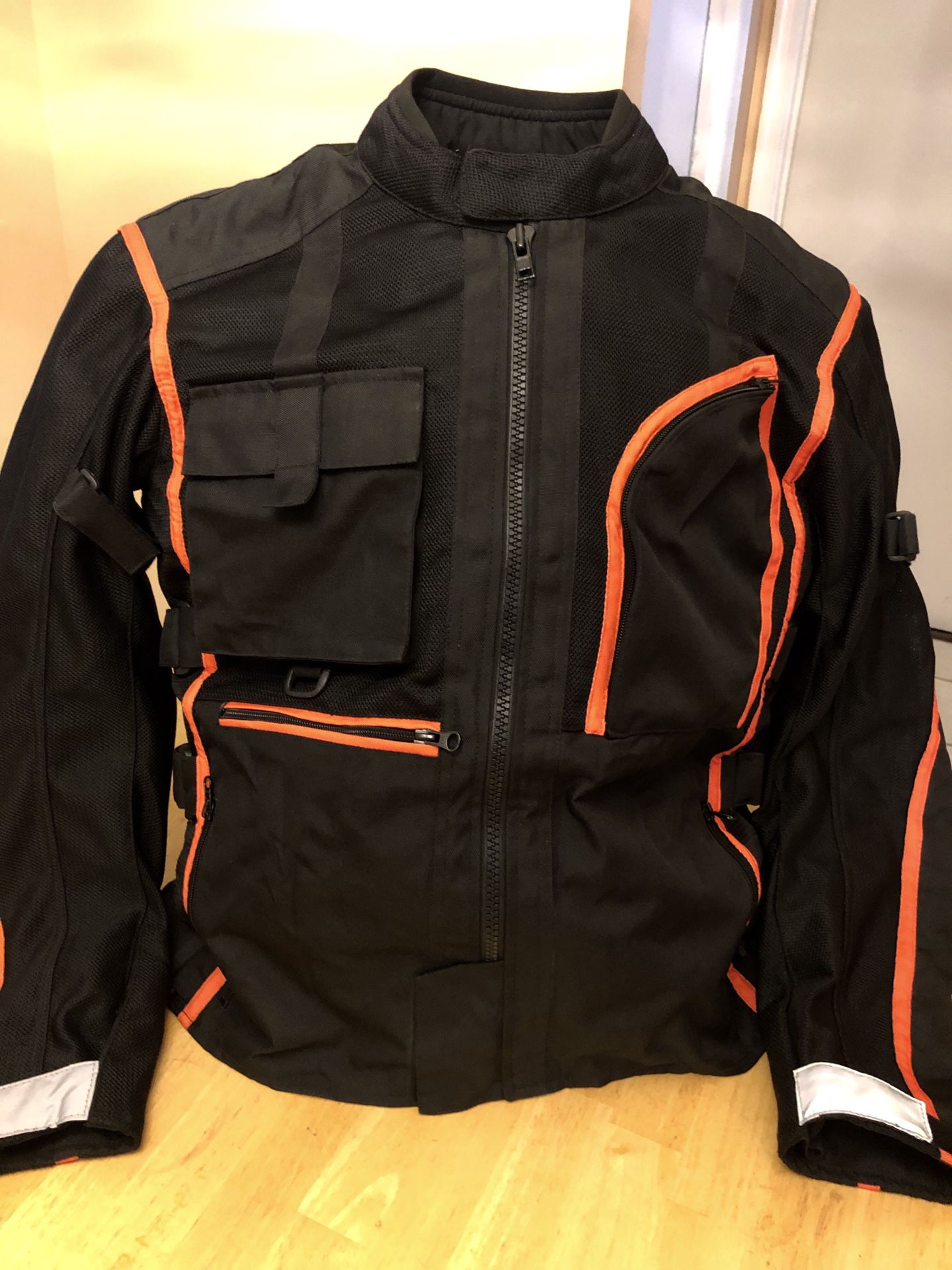 motorcycle jacket (style ,quality ,safety)
