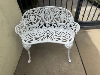 Ornate Victorian Cast Iron Garden Bench - 37x20x31