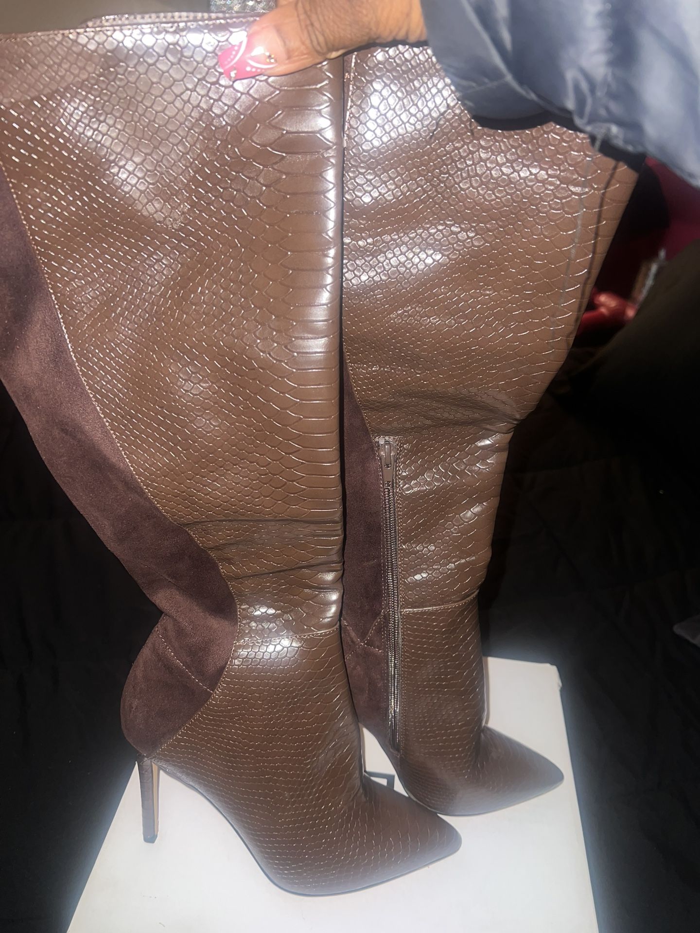 Knee High Brown Boot, Aldo - SOPHIALAAN