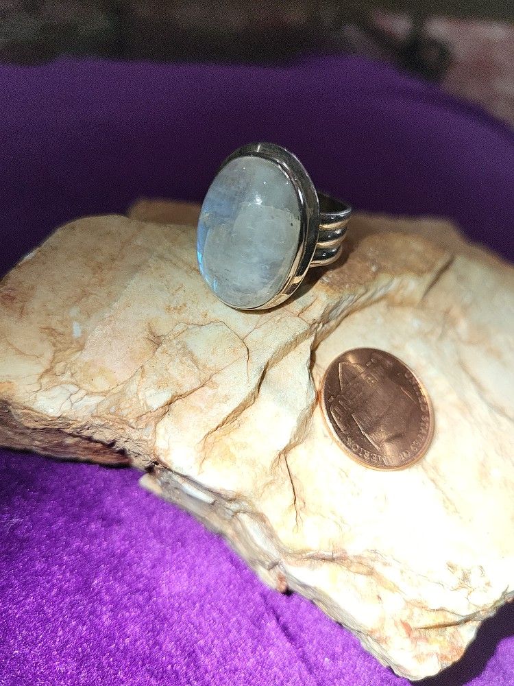 Moonstone/sterling Ring