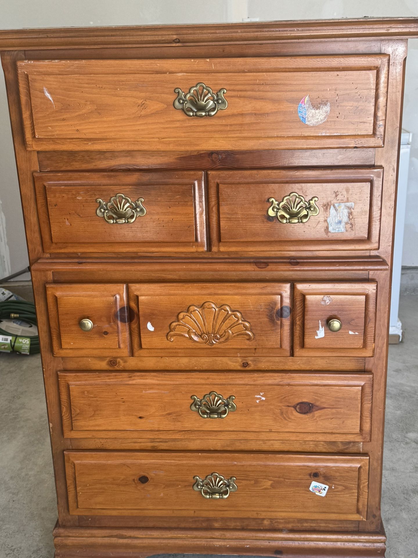 Room Dresser