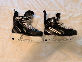 Senior CCM Tack XF80 Size 9 (Regular)
