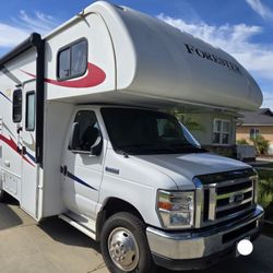 25' FORESTER 2291S CLASS C RV