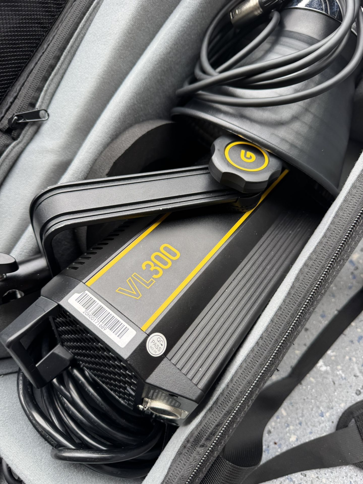 Godox VL300 COB light 