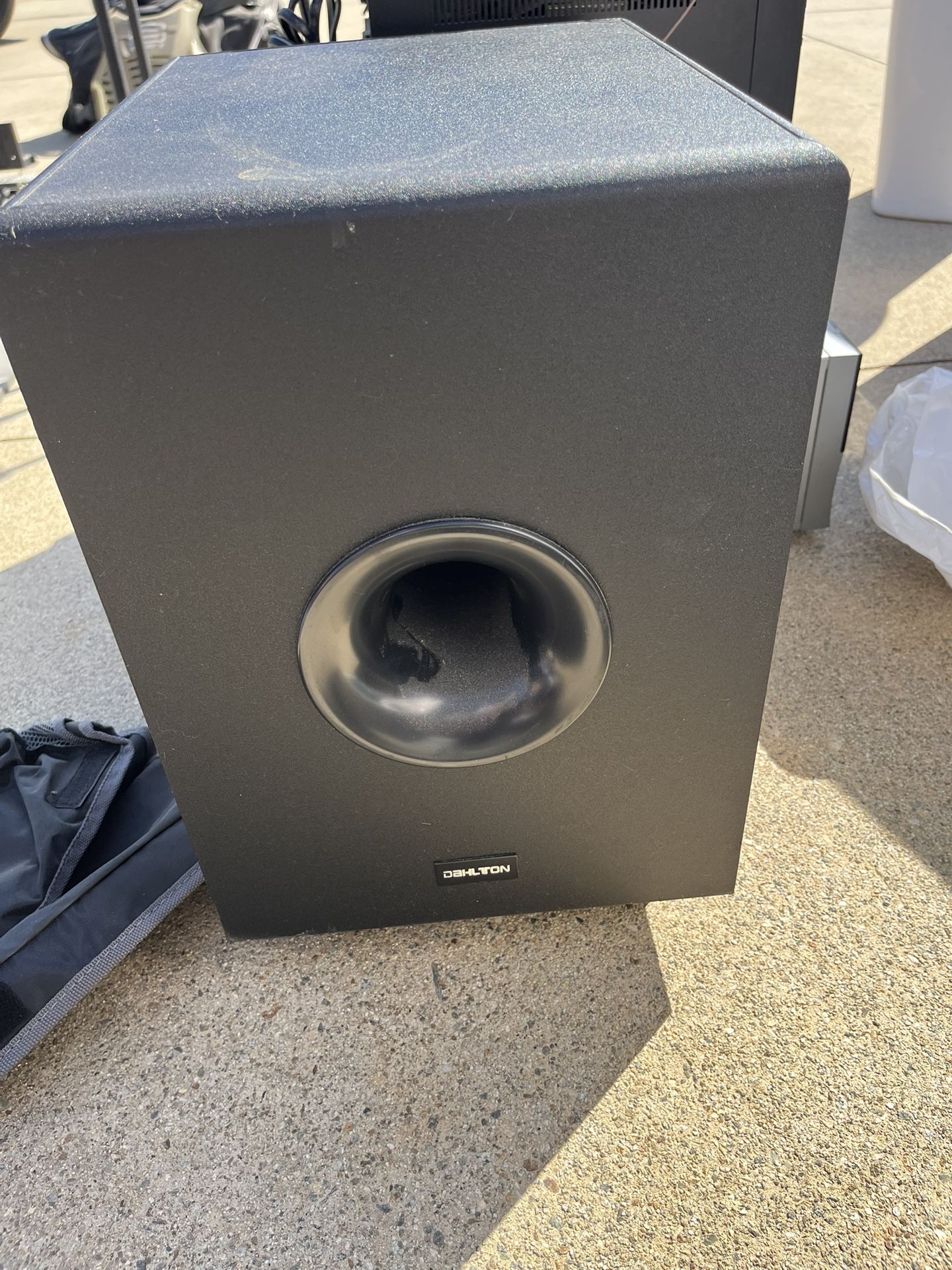 Dahlton Surround Sound Speakers