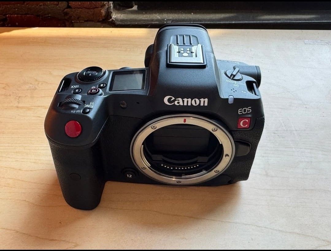 Canon EOS R5 C