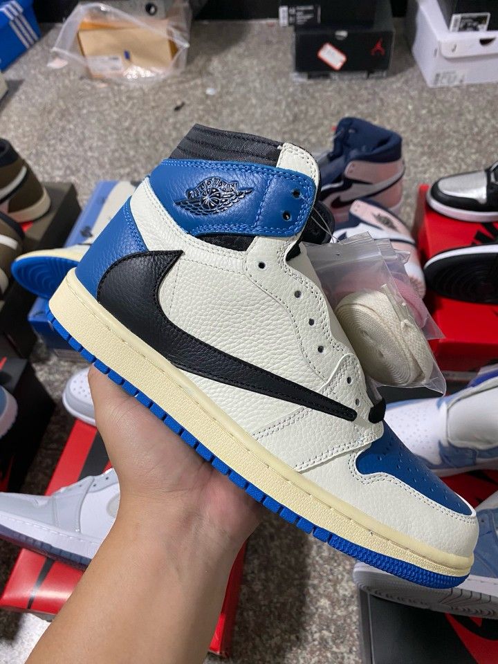 đđ§lđ˛ đĢđđŠlđ˛ đ¨đ§ đ G : đđđđ¤đĸđđ¤đŦđđđ Jordan 1 travis scott fragment