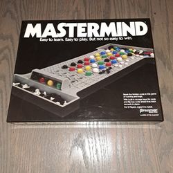 Award Winning Vintage Mastermind Code Maker/Code Breaker Game In Excellent Condition (Is Complete Nothing Missing)